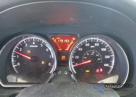 2014 Nissan Versa 1.6 Sv z USA, uszkodzony, nr VIN 3N1CN7AP8EL802425